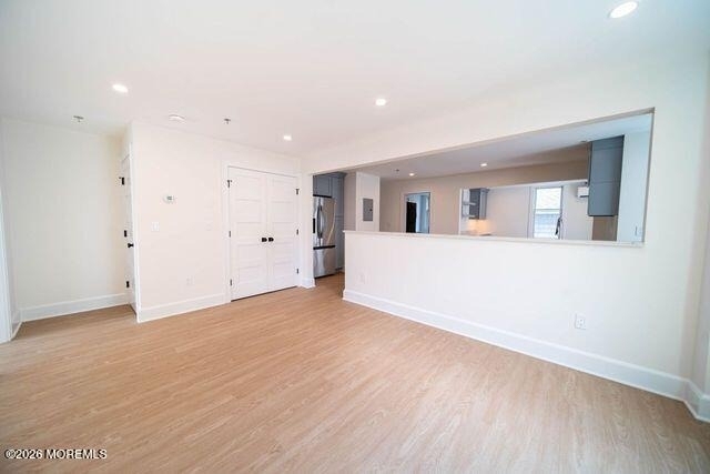 1125 E Ocean Avenue - Photo 5