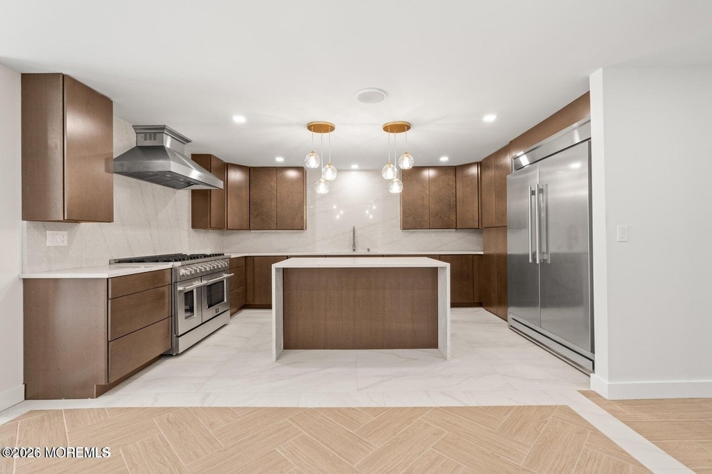 441 Slocum Place - Photo 3