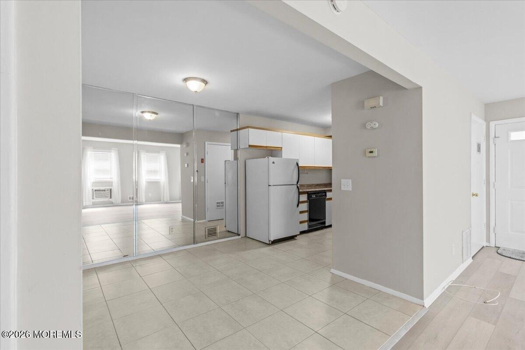 601 Mistletoe Avenue - Photo 3