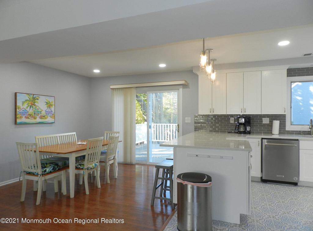 153 Airsdale Avenue - Photo 2