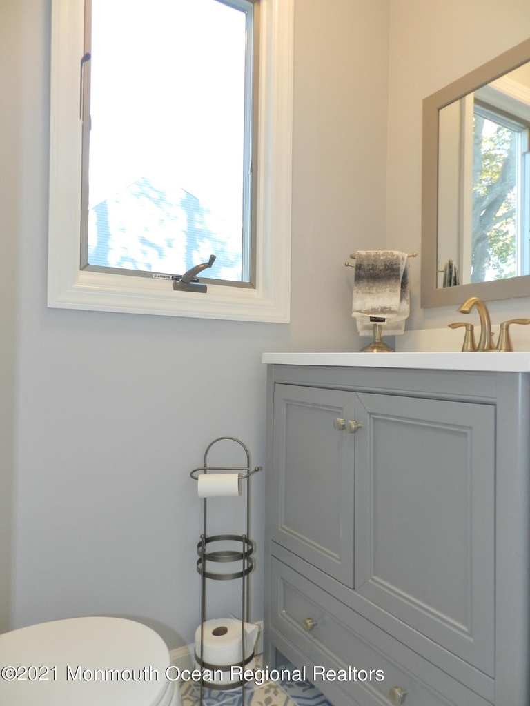 153 Airsdale Avenue - Photo 7