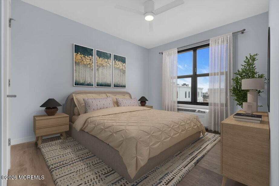 1150 Kingsley Street - Photo 0