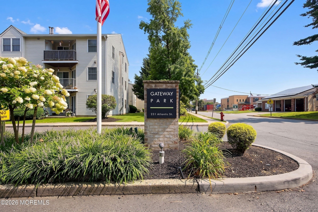 231 Atlantic Street - Photo 0