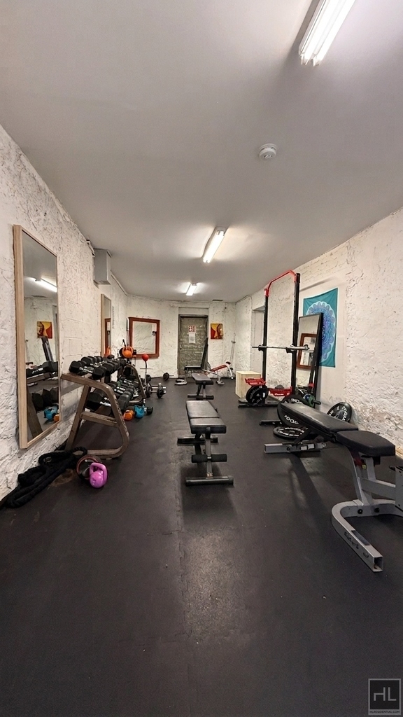 305 West 150th Street - Photo 5