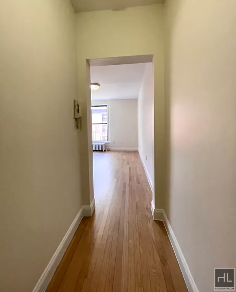 West 72 Street - Photo 4