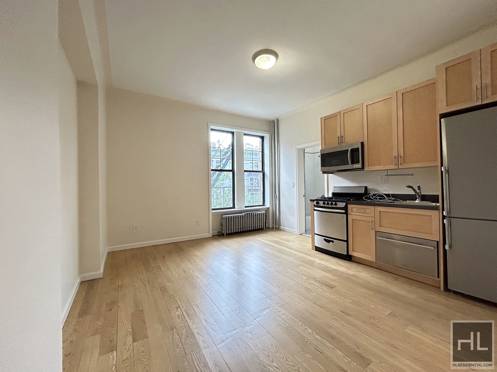 West 72 Street - Photo 0