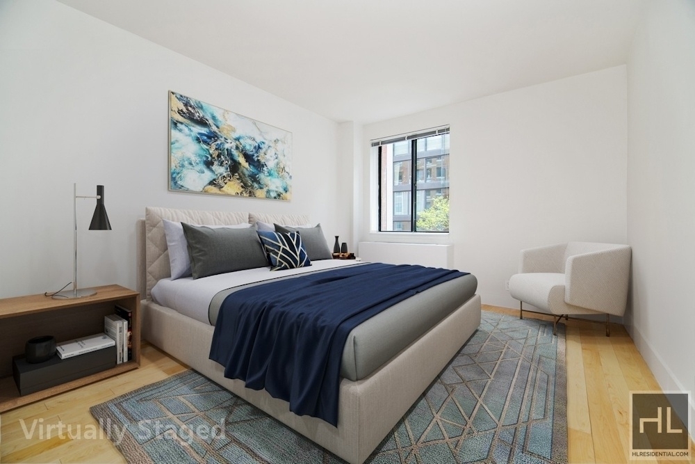 West 53 Street - Photo 2