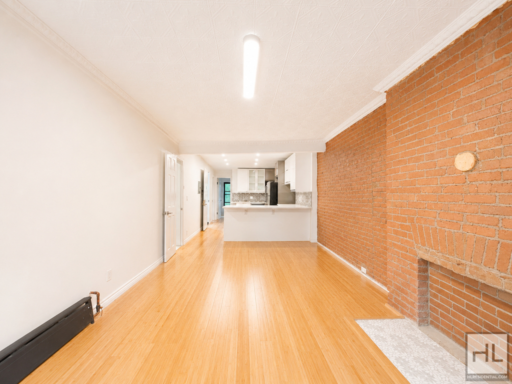Waverly Avenue - Photo 3