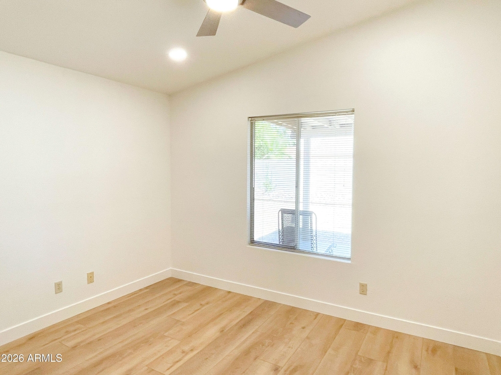 6816 E Kings Avenue - Photo 13