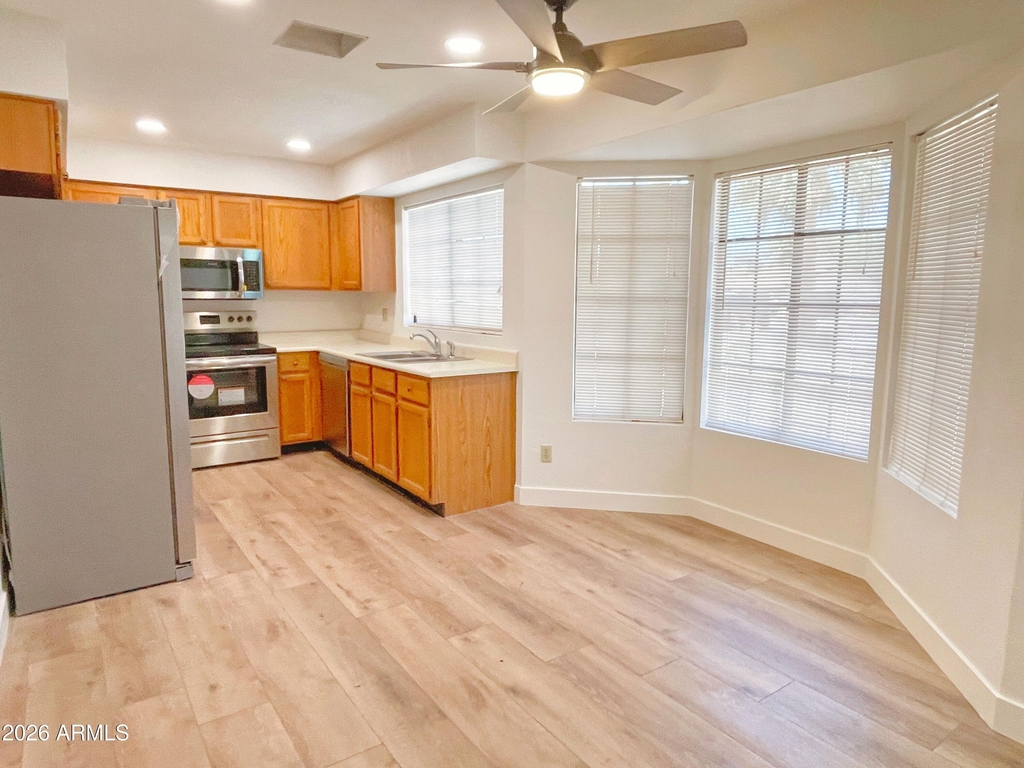 6816 E Kings Avenue - Photo 3