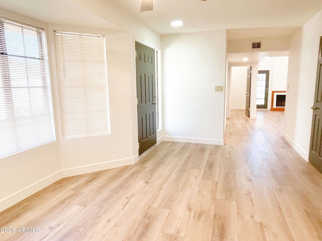 6816 E Kings Avenue - Photo 4