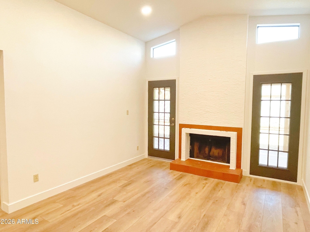6816 E Kings Avenue - Photo 5