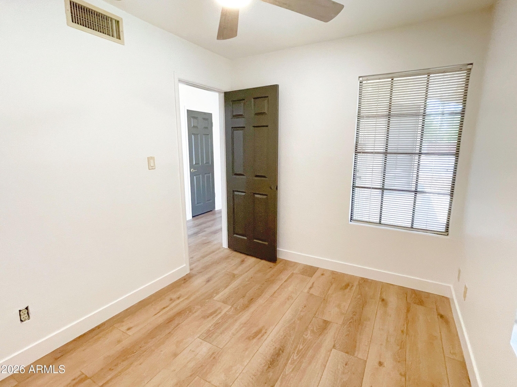 6816 E Kings Avenue - Photo 16
