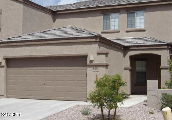 7034 W Mercer Lane - Photo 0