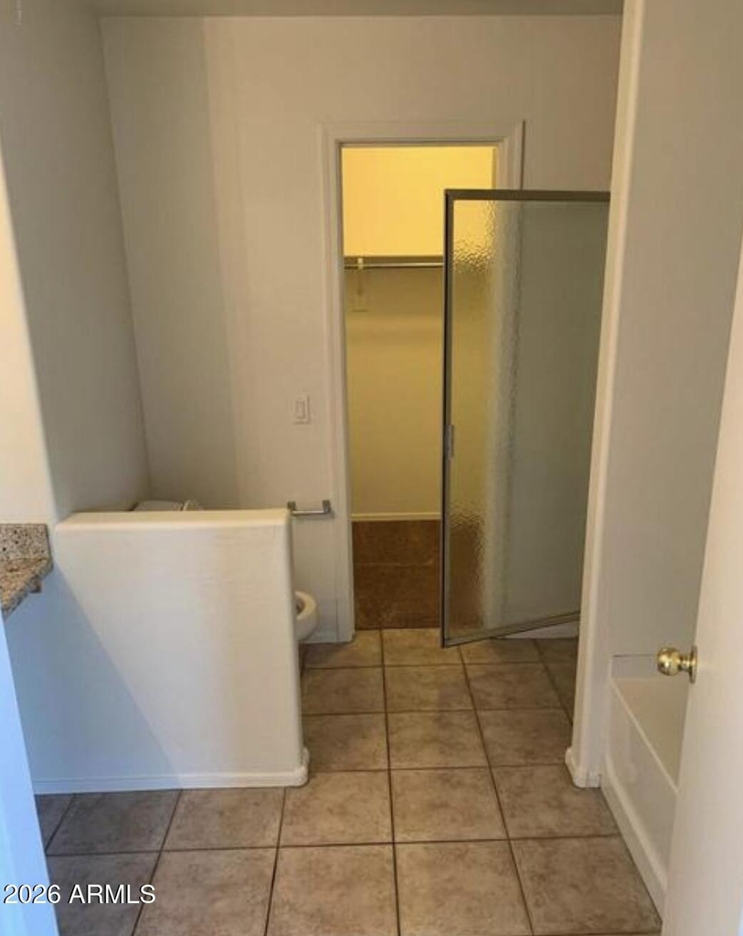 7034 W Mercer Lane - Photo 9