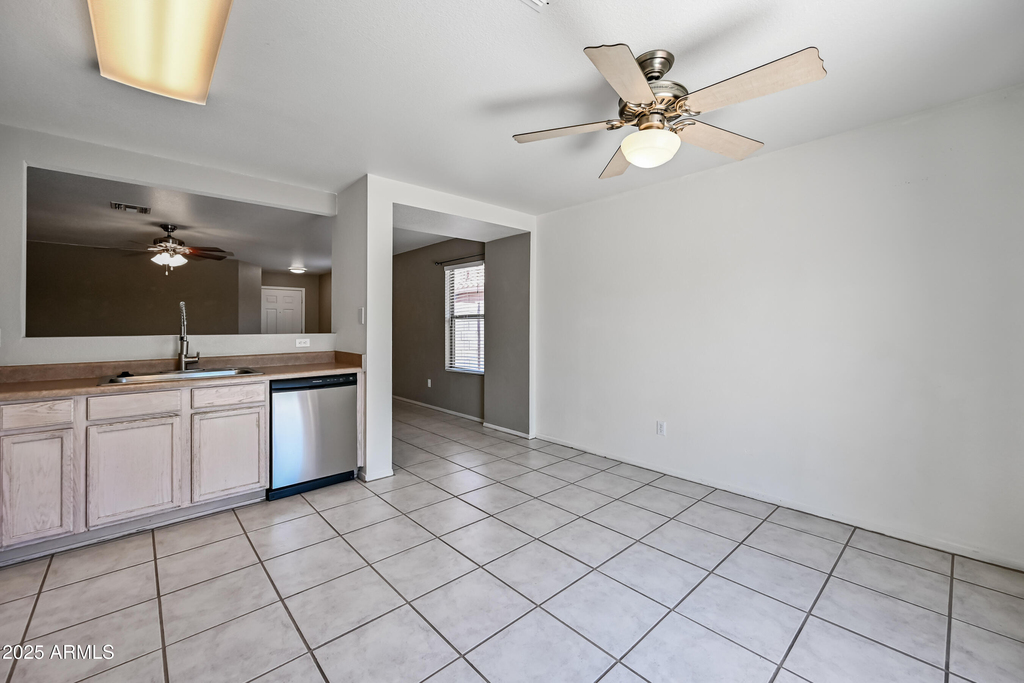 3057 W Lucia Drive - Photo 7