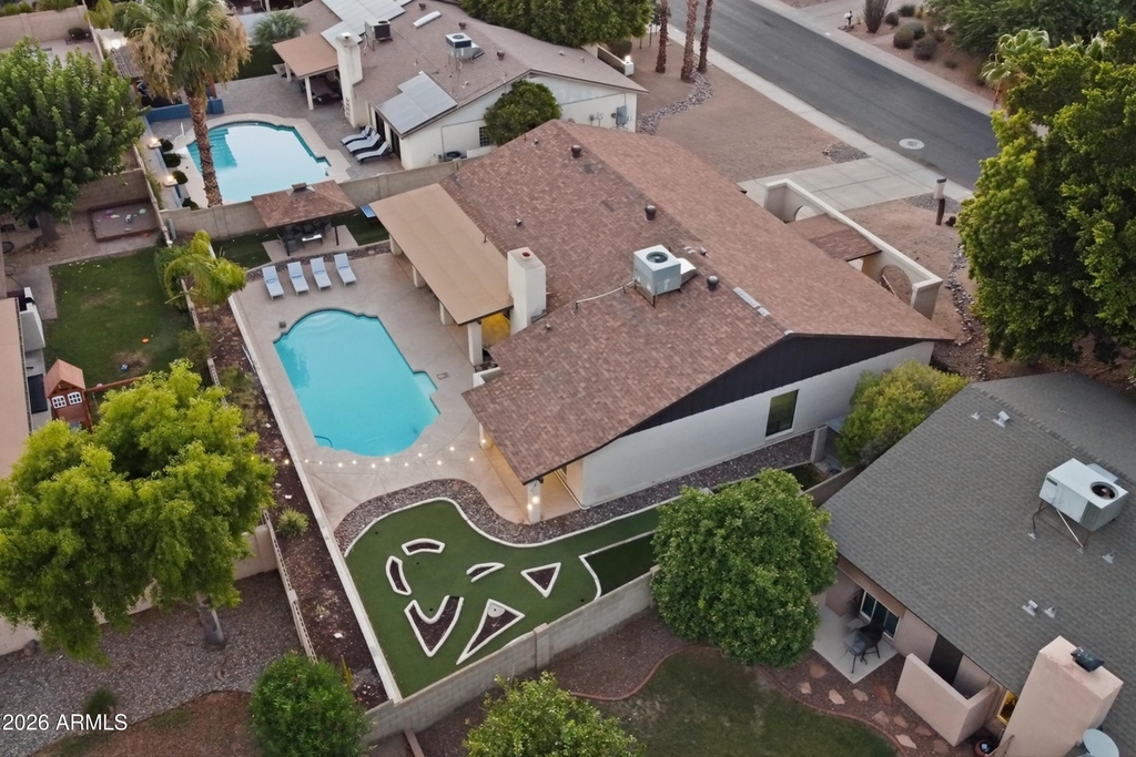 2331 E Sunnyside Drive - Photo 1