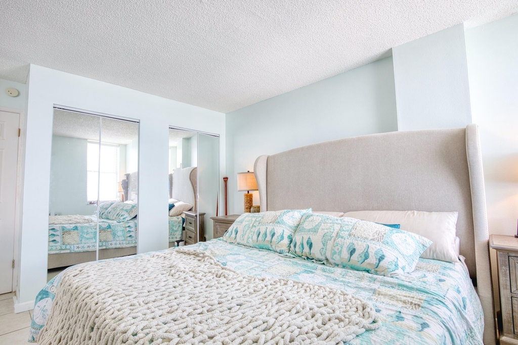 111 Briny Avenue - Photo 10