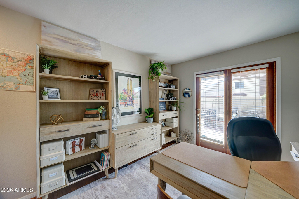 2511 E Shaw Butte Drive - Photo 9