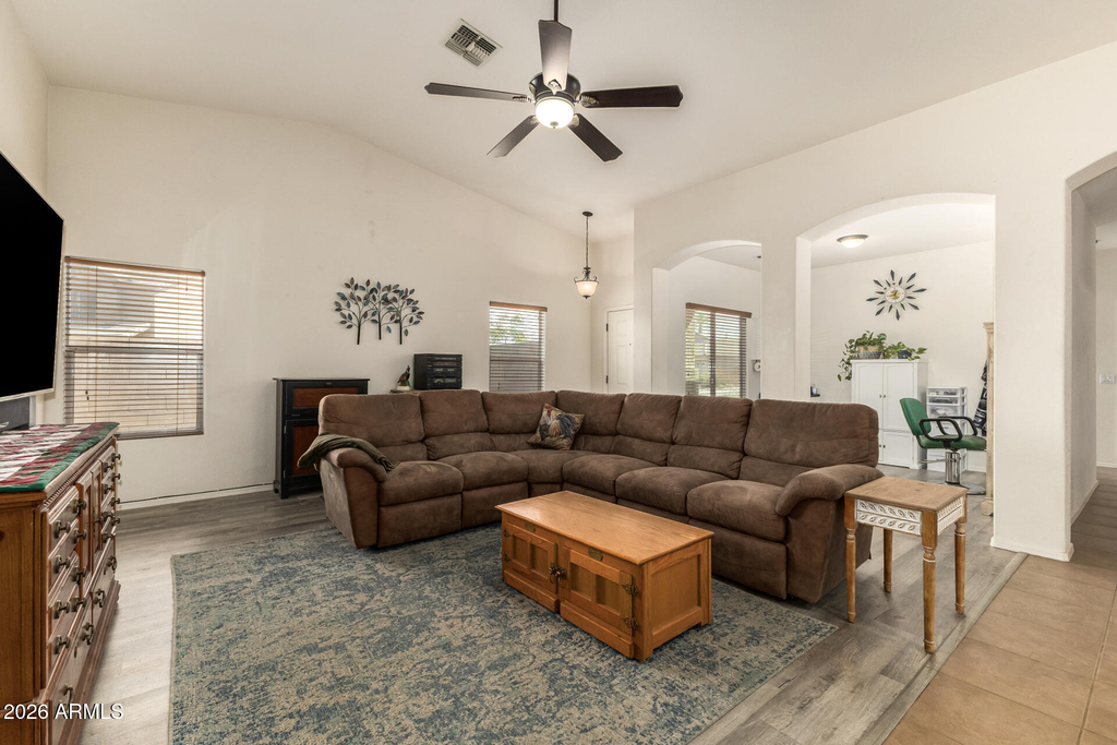 44296 W Desert Plant Trail - Photo 6