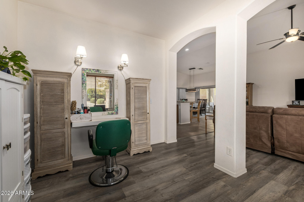 44296 W Desert Plant Trail - Photo 7