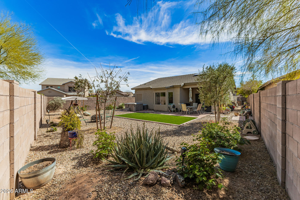44296 W Desert Plant Trail - Photo 21