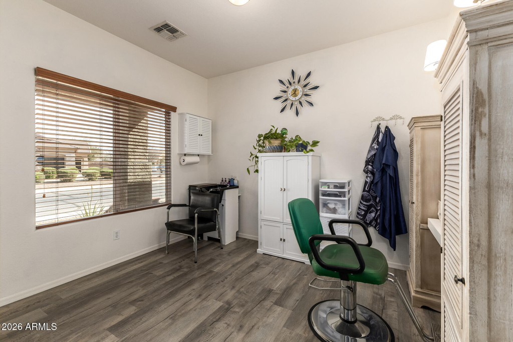 44296 W Desert Plant Trail - Photo 8