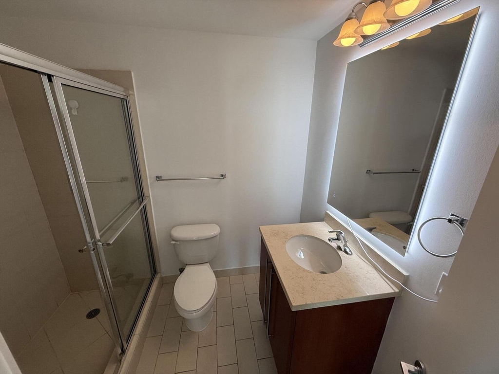 79 Sw 12th Street - Photo 17