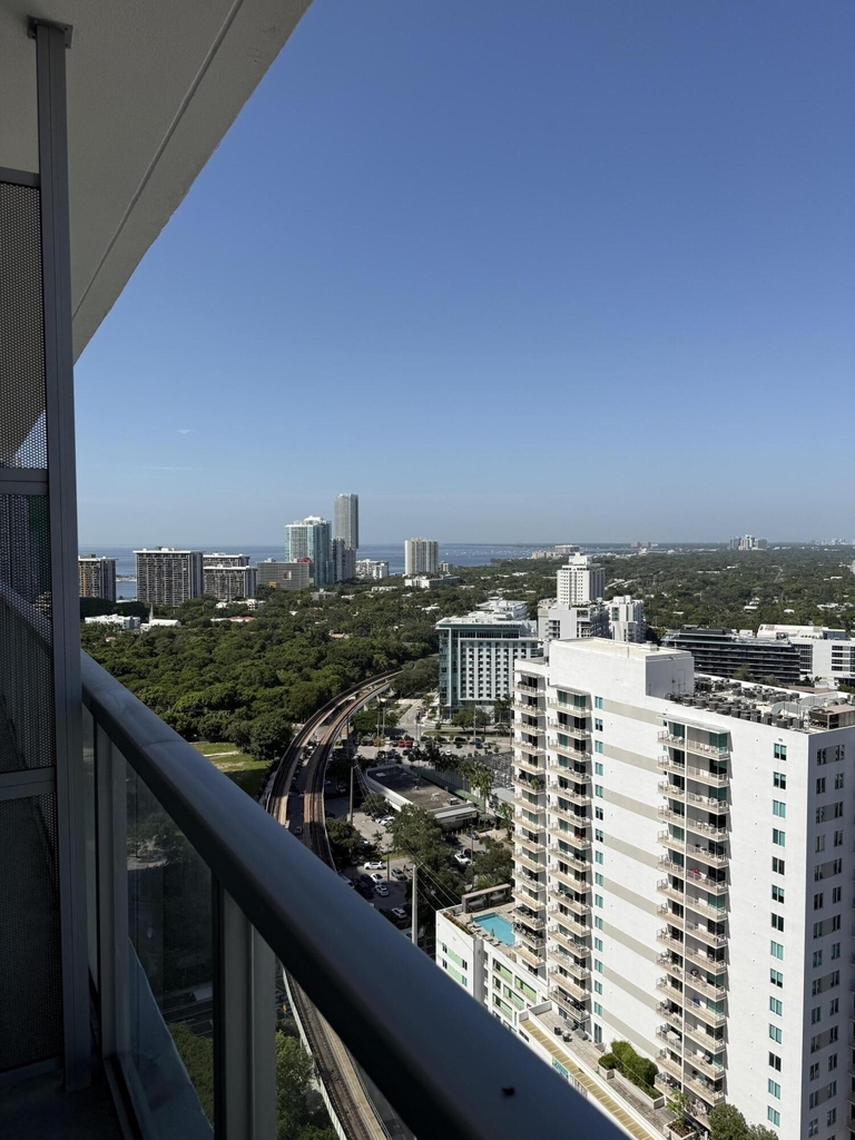 79 Sw 12th Street - Photo 19