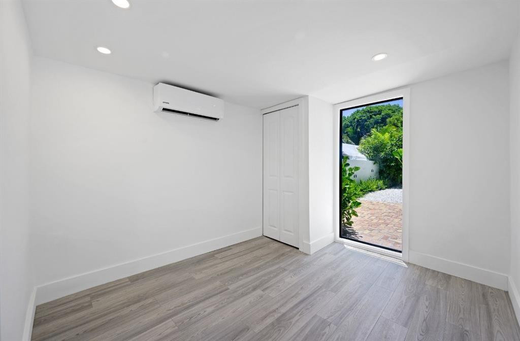 823 33rd Street - Photo 41