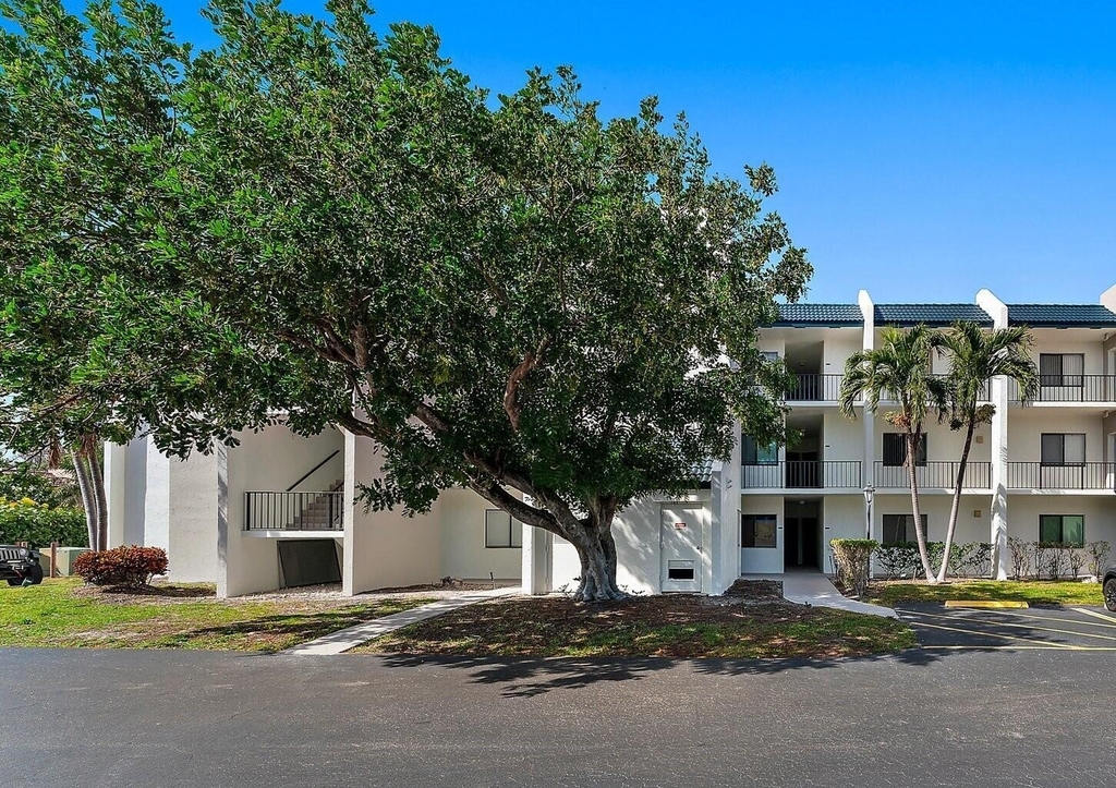 1605 S Us Highway 1 - Photo 34