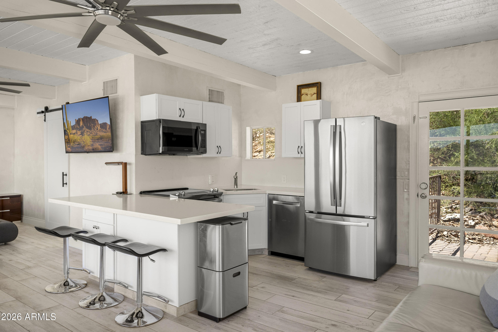 6900 N Highlands Drive - Photo 3