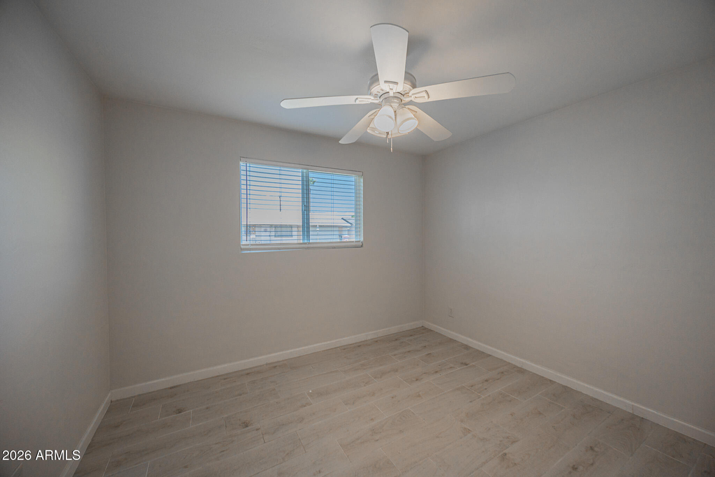 6637 E Wilshire Drive - Photo 16