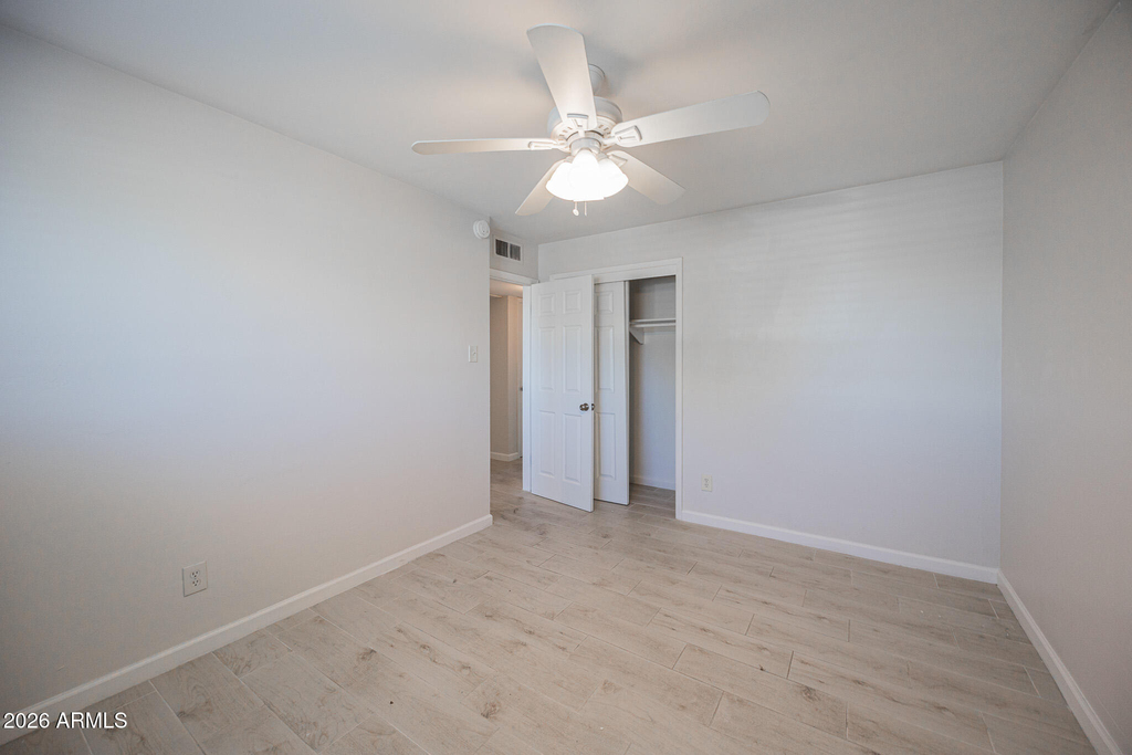 6637 E Wilshire Drive - Photo 15