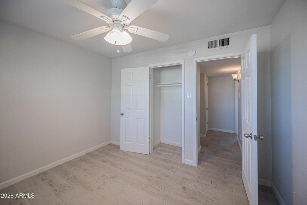 6637 E Wilshire Drive - Photo 17