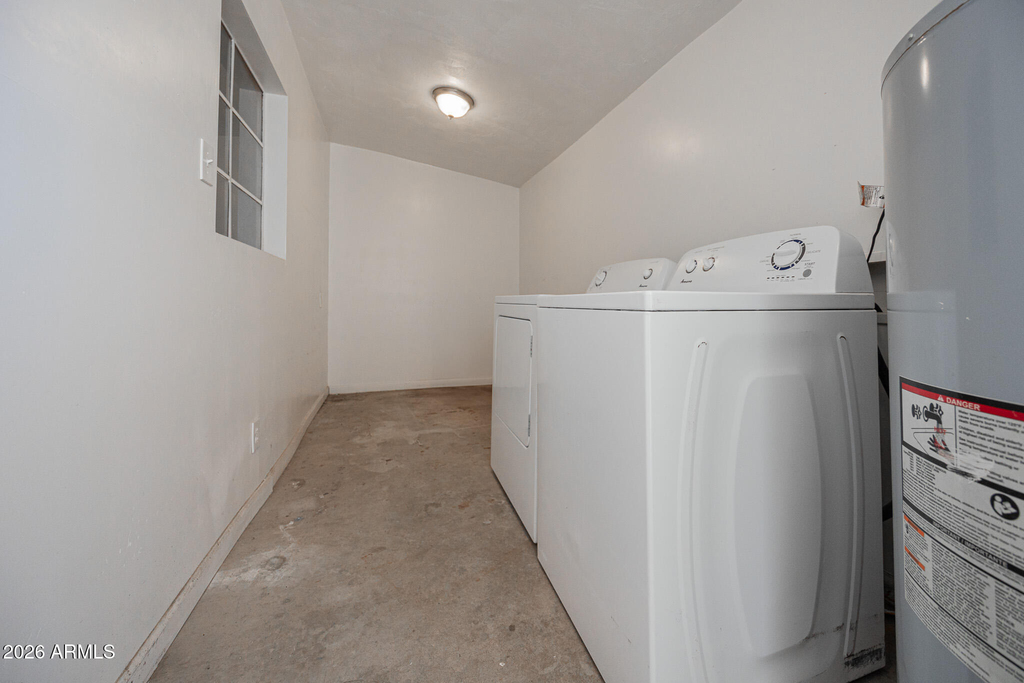 6637 E Wilshire Drive - Photo 18