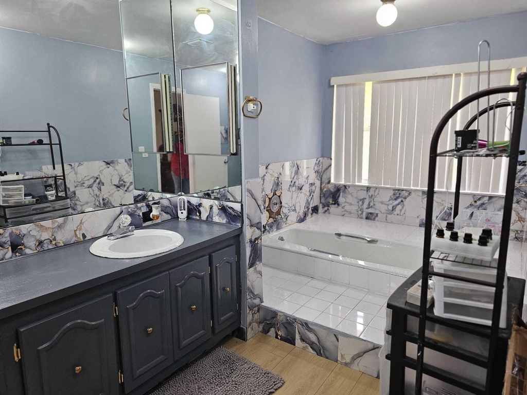 1625 Nw 58th Avenue - Photo 22