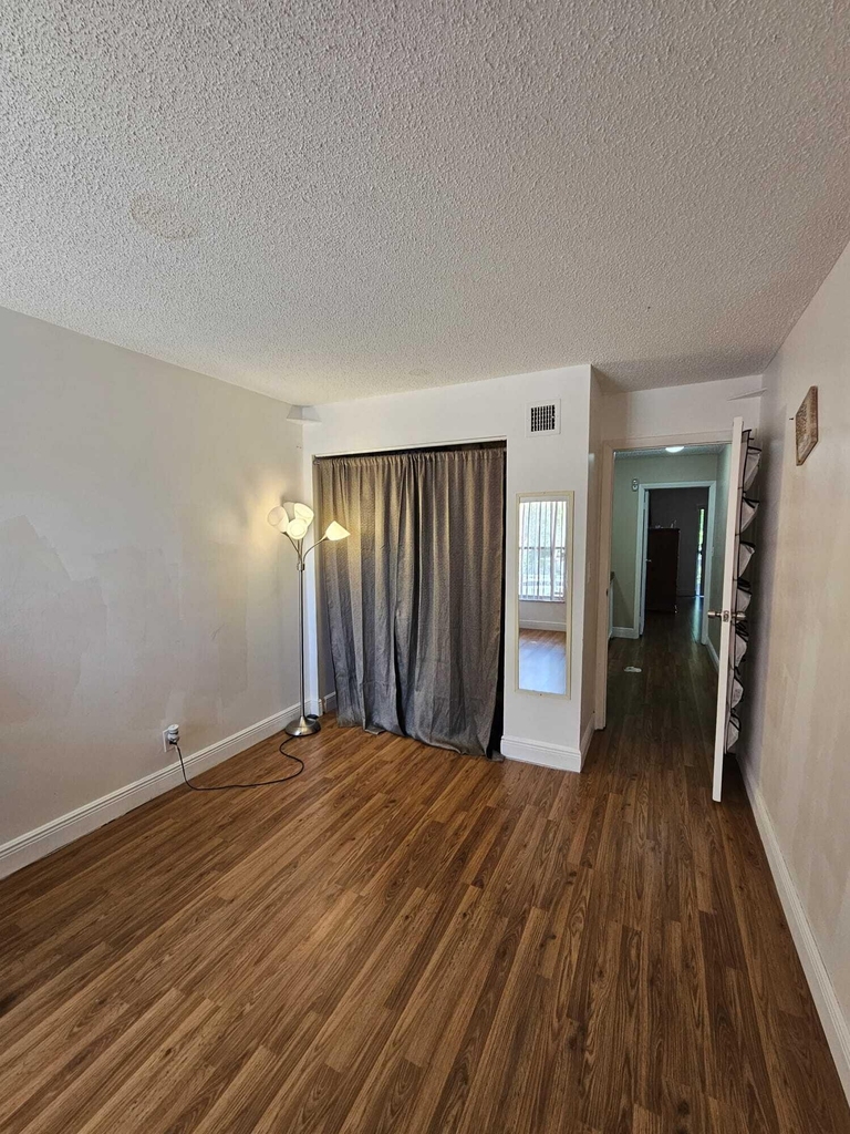 1625 Nw 58th Avenue - Photo 27