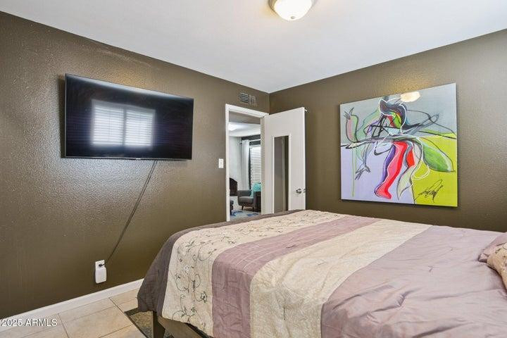 8046 E Oak Street - Photo 5