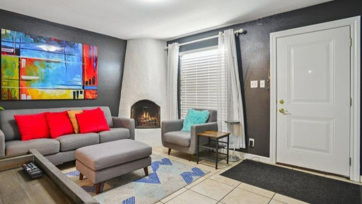8046 E Oak Street - Photo 0