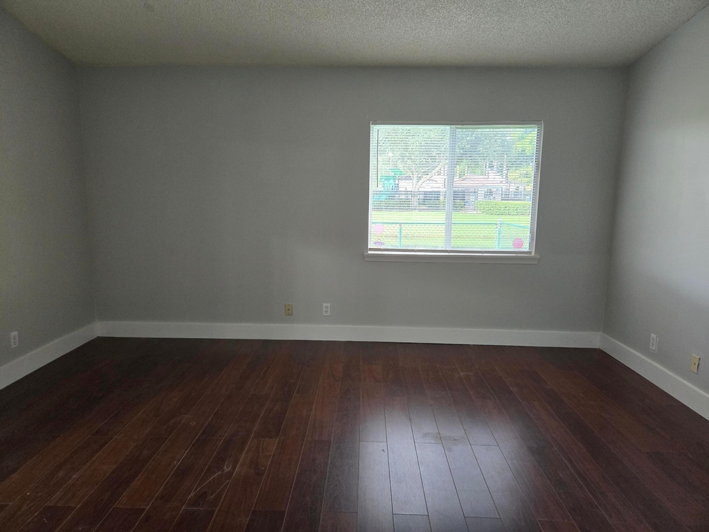 1861 Sw 116th Way - Photo 3