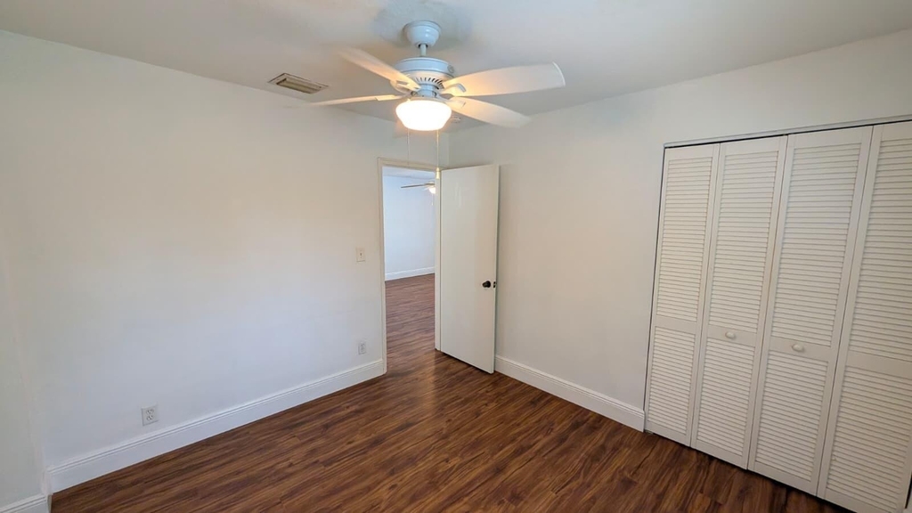 1448 Ne 27th Court - Photo 12