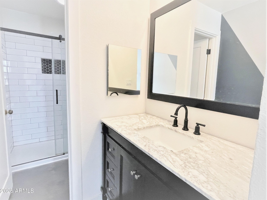 8 W Griswold Road - Photo 9