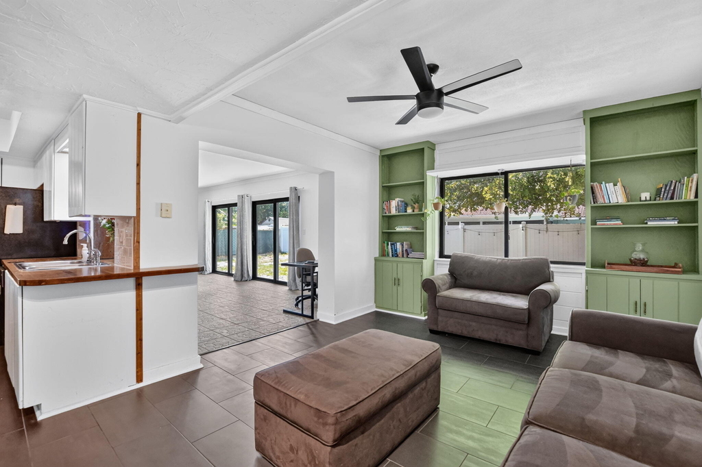 308 Se 2nd Street - Photo 14