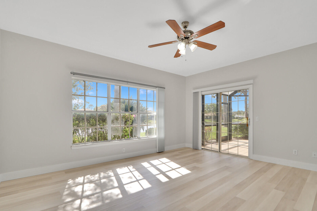 7340 Pine Creek Way - Photo 21