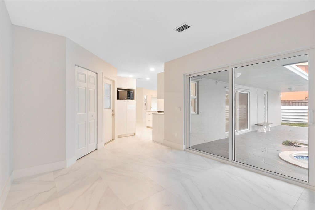 4490 Nw 8th Street - Photo 21