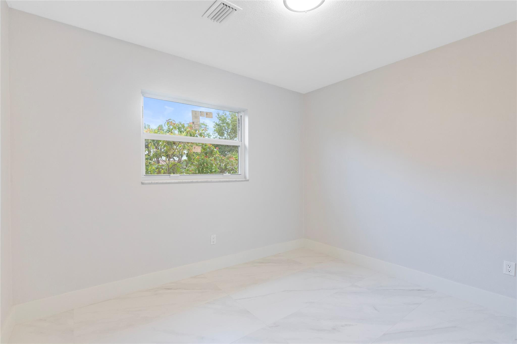 4490 Nw 8th Street - Photo 13