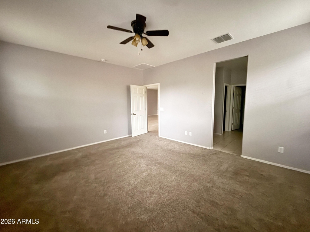 5231 W Leodra Lane - Photo 4