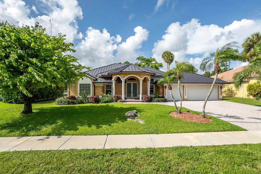 15622 Cypress Park Drive - Photo 4