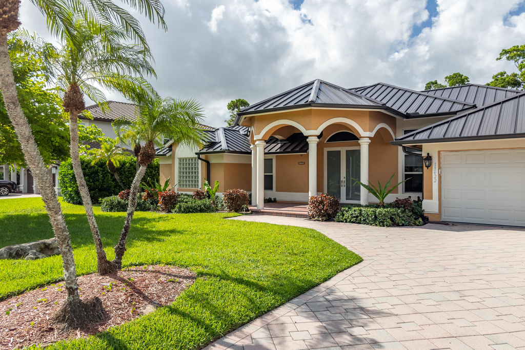 15622 Cypress Park Drive - Photo 5